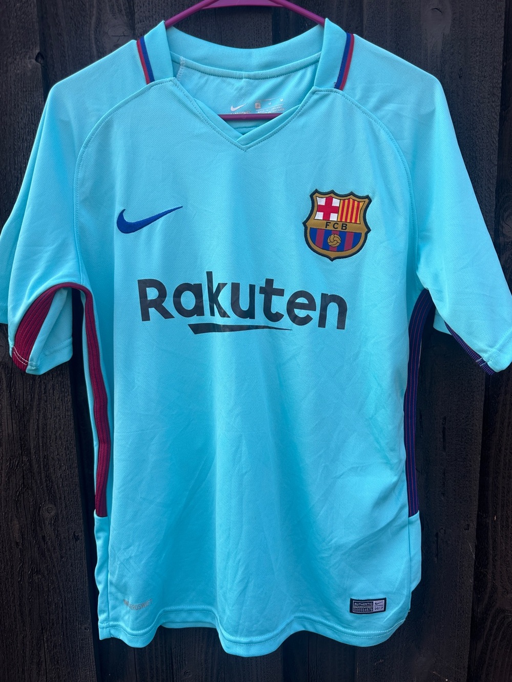 FC BARCELONA SPAIN 2017 2018
AWAY FOOTBALL SHIRT JERSEY #10
MESSI Nike Authentic